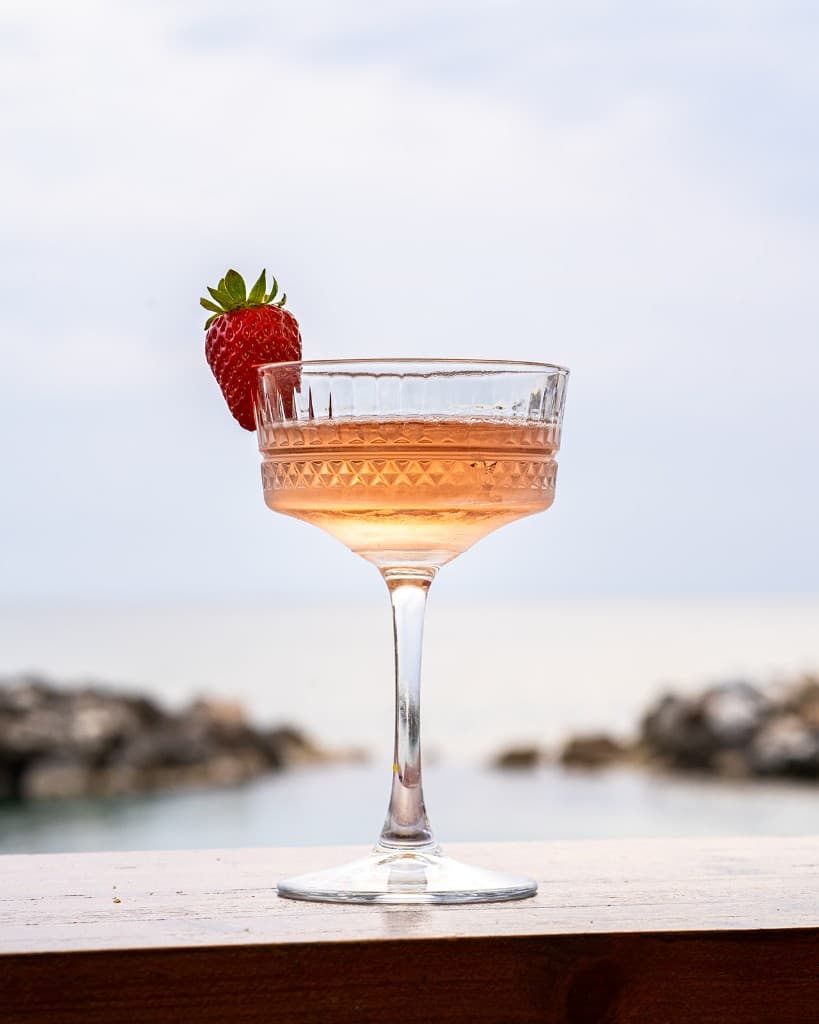 Cocktail — food and beverage photography